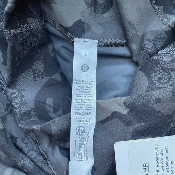 Wunder Train High Rise Tight 28” Size 4 - Picture 3 of 4